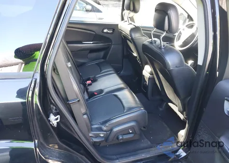 2017 Dodge Journey Crossroad Plus z USA, uszkodzony, nr VIN 3C4PDCGB5HT547582